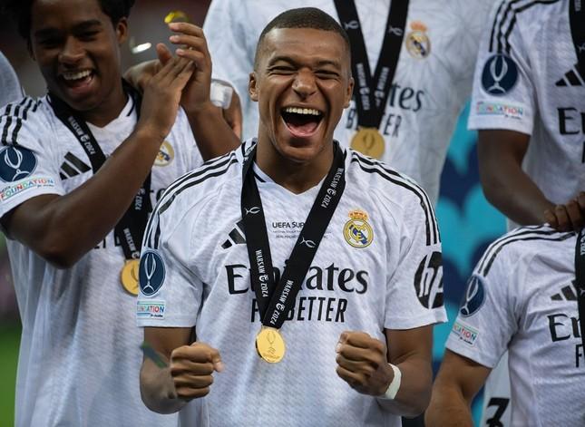 Mbappe nói gì sau màn ra mắt Real Madrid đẹp như mơ? ảnh 1