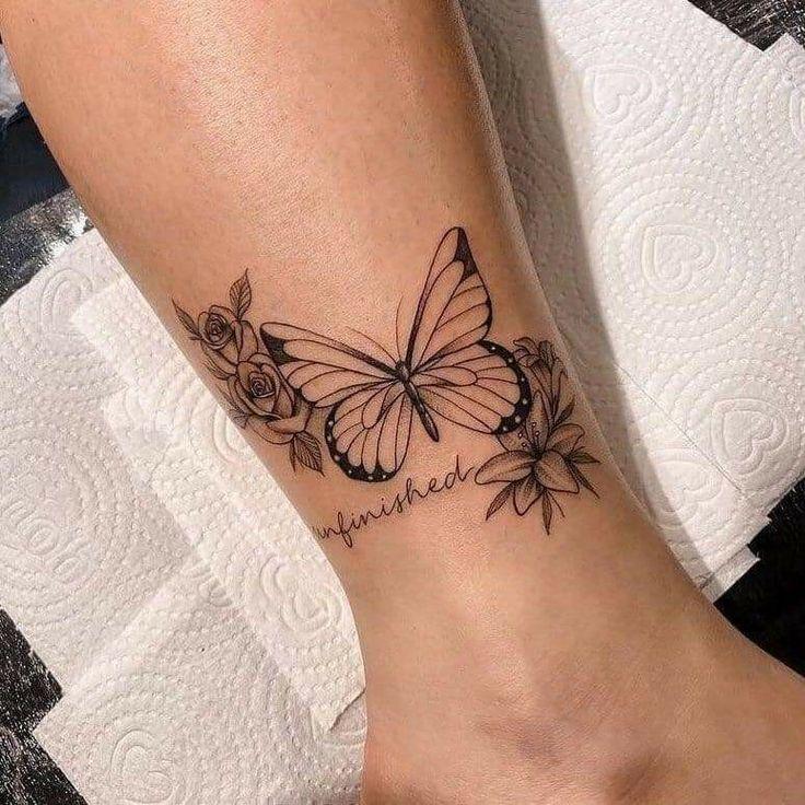 mẫu tattoo con bướm nghệ thuật